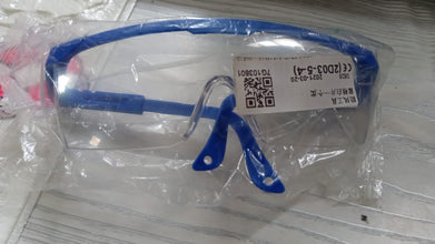 Safety goggles for shooting and lab work